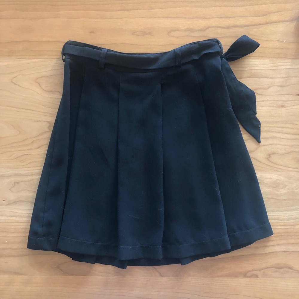 Abercrombie & Fitch Pleated Skirt